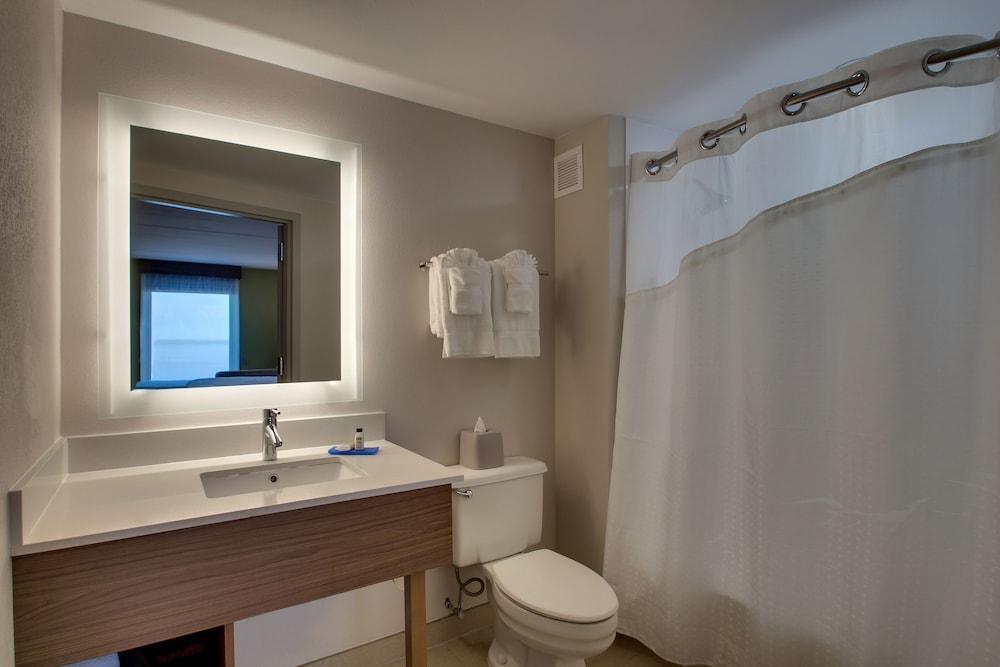 Holiday Inn Express Atlantic City W Pleasantville By Ihg Egg Harbor Township Bagian luar foto