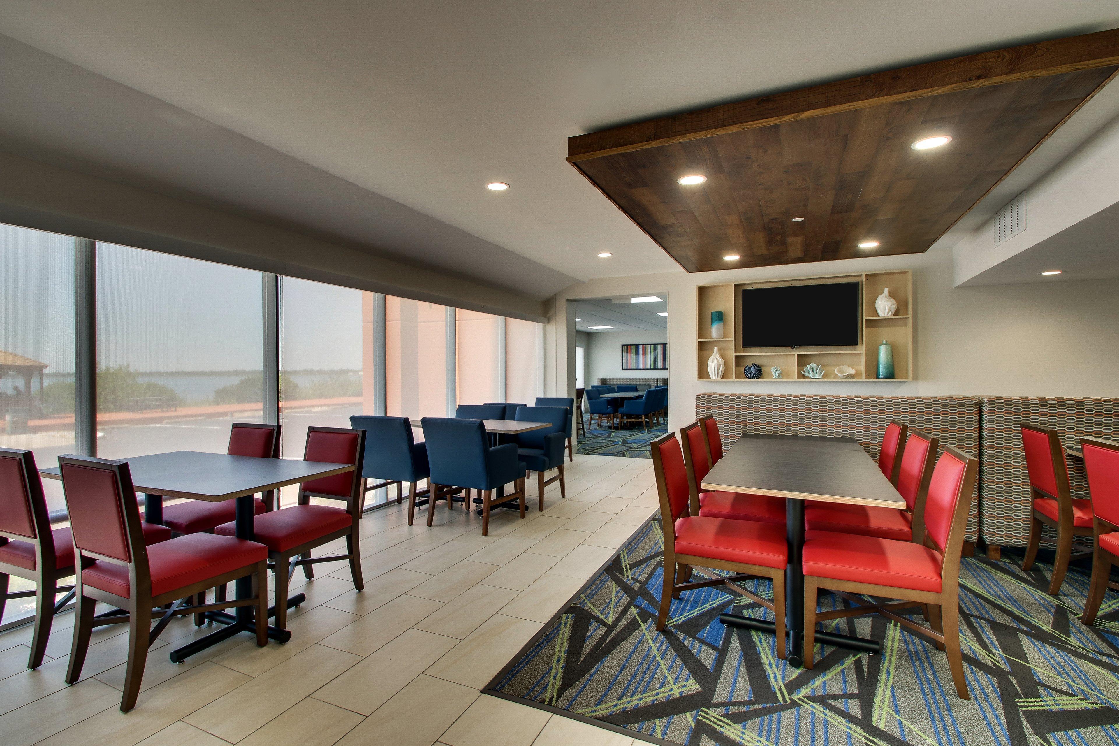 Holiday Inn Express Atlantic City W Pleasantville By Ihg Egg Harbor Township Bagian luar foto