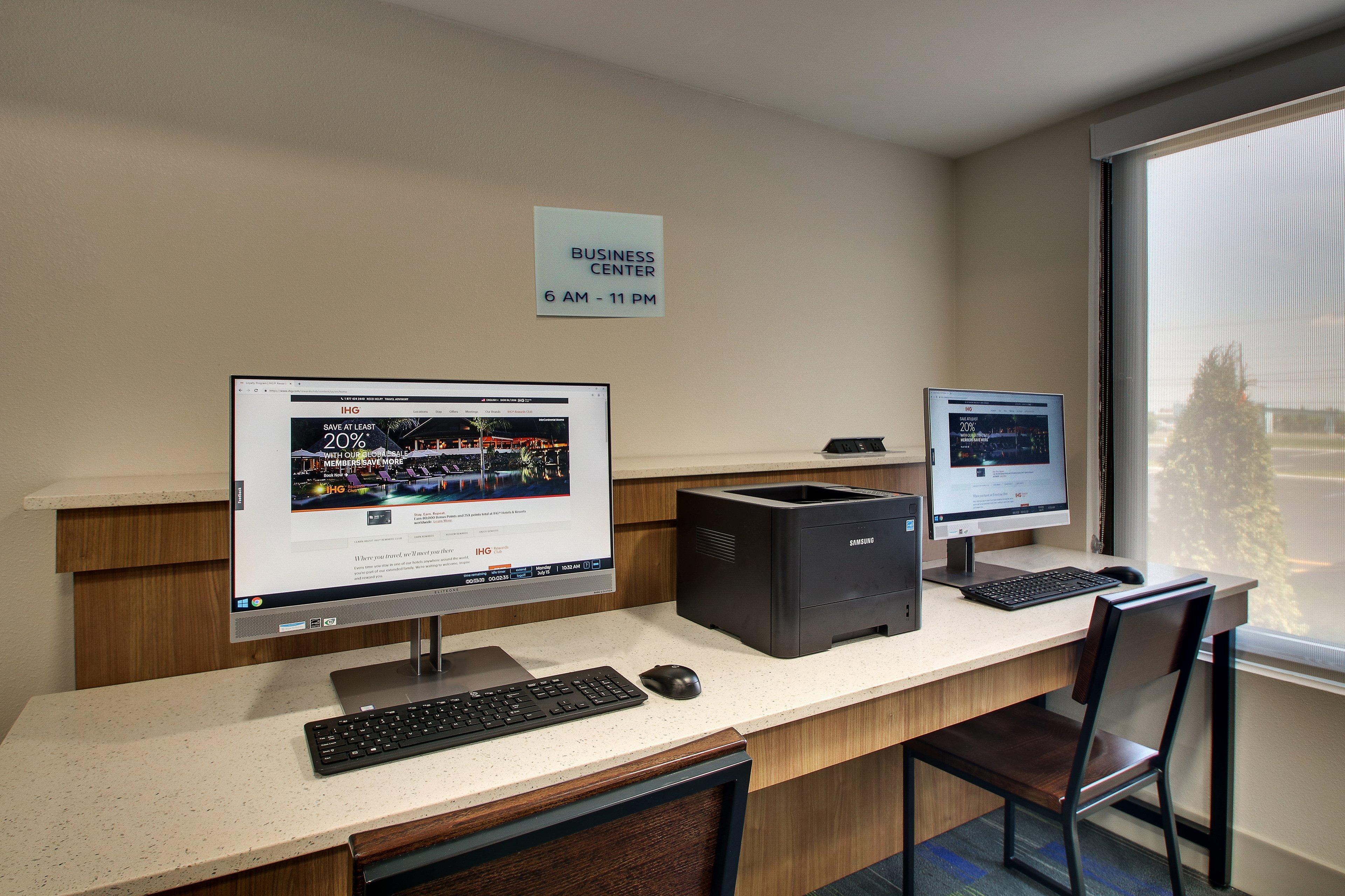 Holiday Inn Express Atlantic City W Pleasantville By Ihg Egg Harbor Township Bagian luar foto